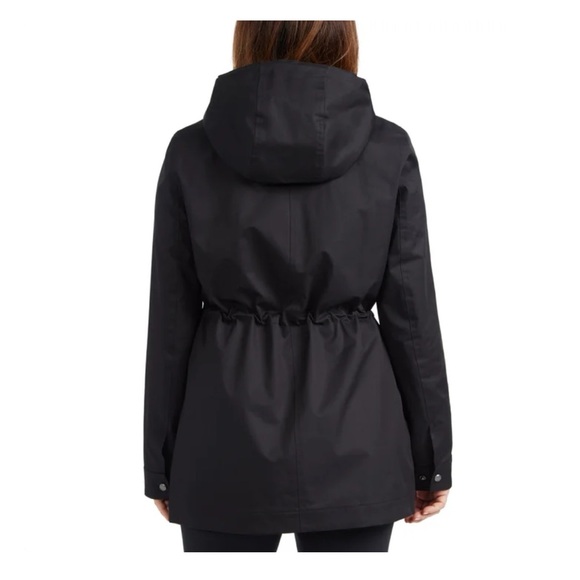 NWT Hunter Women's Water Resistant Jacket in Black - Picture 2 of 13